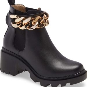 Amulet Chain Bootie STEVE MADDEN